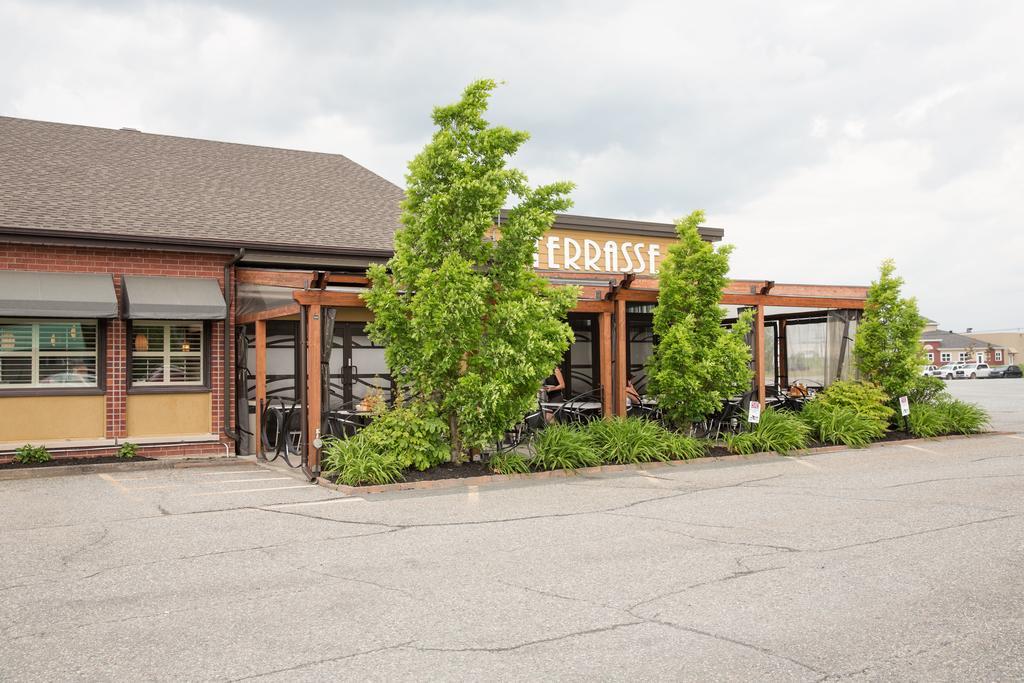Hotel-Resto-Bar Le Journel Saint-Joseph-de-Beauce Kültér fotó